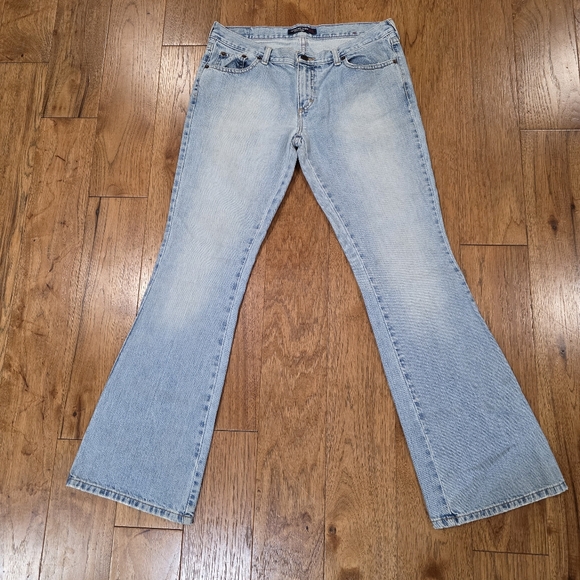 American Eagle Outfitters Denim - American Eagle Washed Light Blue Flared 100% Cotton 5 Pocket Denim Jeans. 8